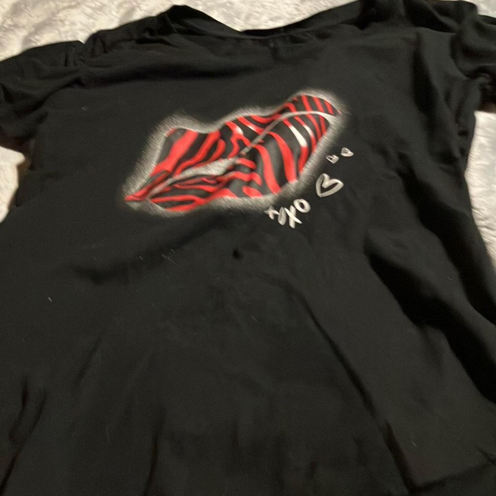 Super comfortable and cute t